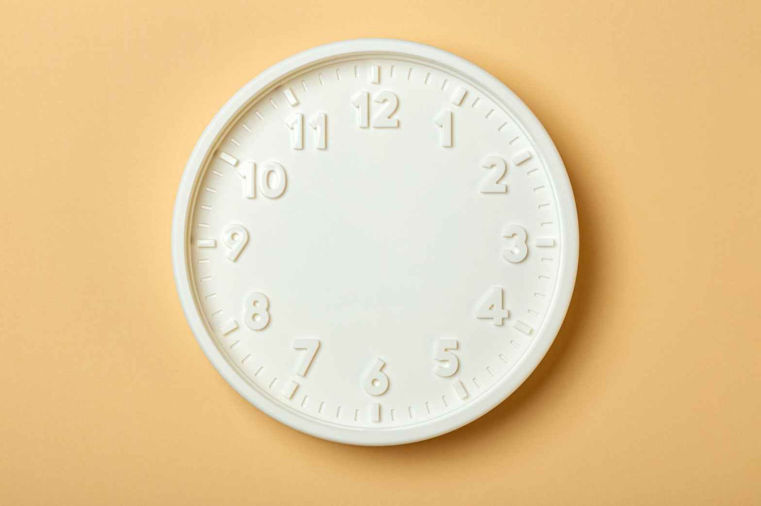 white round analog wall clock